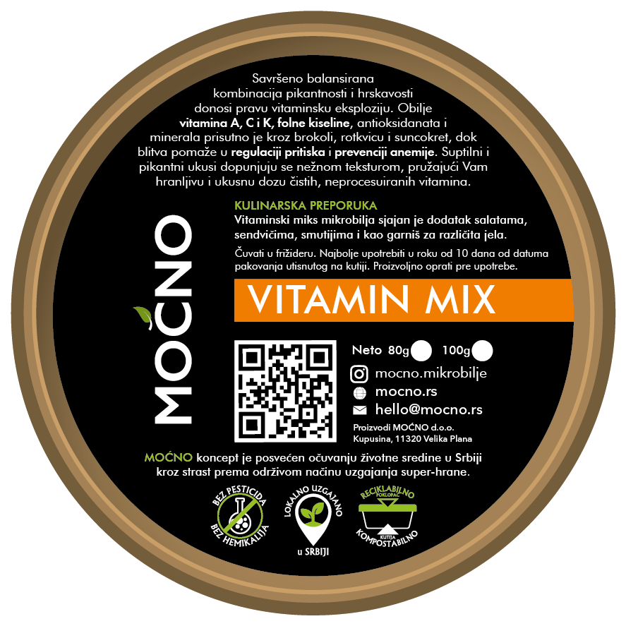 Snimak donje strane pakovanja sa deklaracijom. Vidljive su informacije o nutritivnim benefitima za jačanje kostiju i mišićnog sistema, kao i QR kod koji vodi ka product item strani za Vitamin Mix.